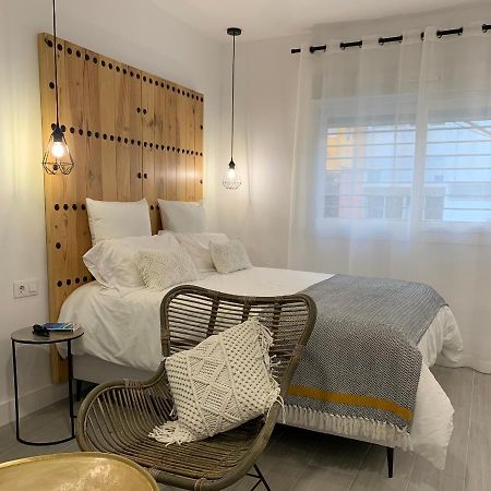 Lovely Suites Tarifa, Estudio A Estrenar En El Centro Y Muy Cerca De La Playa المظهر الخارجي الصورة