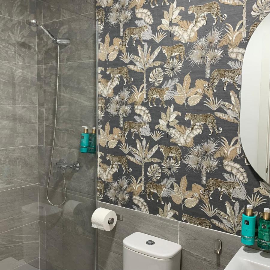 Lovely Suites Tarifa, Estudio A Estrenar En El Centro Y Muy Cerca De La Playa المظهر الخارجي الصورة
