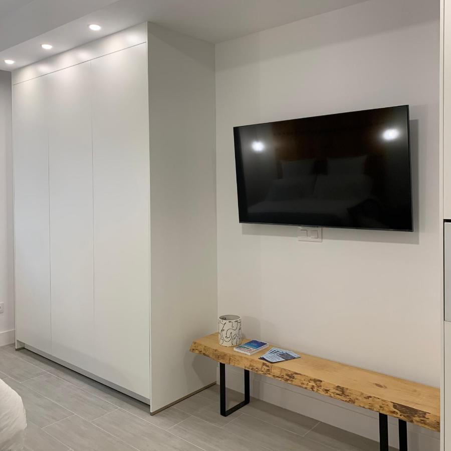 Lovely Suites Tarifa, Estudio A Estrenar En El Centro Y Muy Cerca De La Playa المظهر الخارجي الصورة